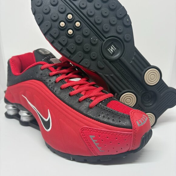 Men's Nike Shox - Red and Black - Picture 1 of 7